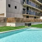 Rostella Apartment *