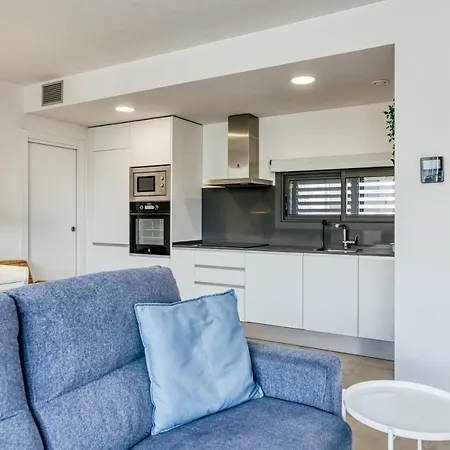 Rostella Apartment *
